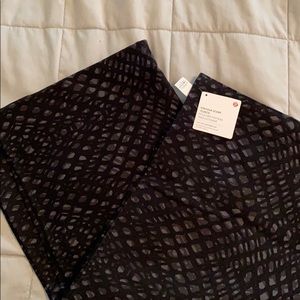 NWT Lulu lemon Vinyasa scarf